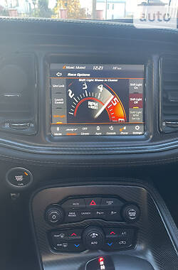 Купе Dodge Challenger 2020 в 