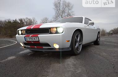 Купе Dodge Challenger 2011 в Каменском