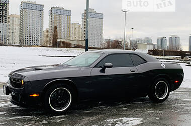 Dodge Challenger 3.6 SXT