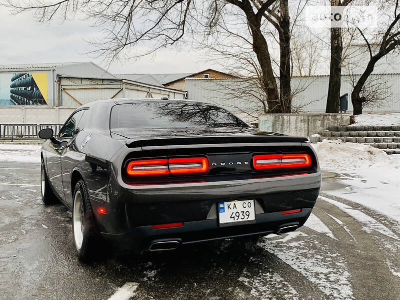 Dodge Challenger 3.6 SXT