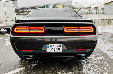 Dodge Challenger 3.6 SXT