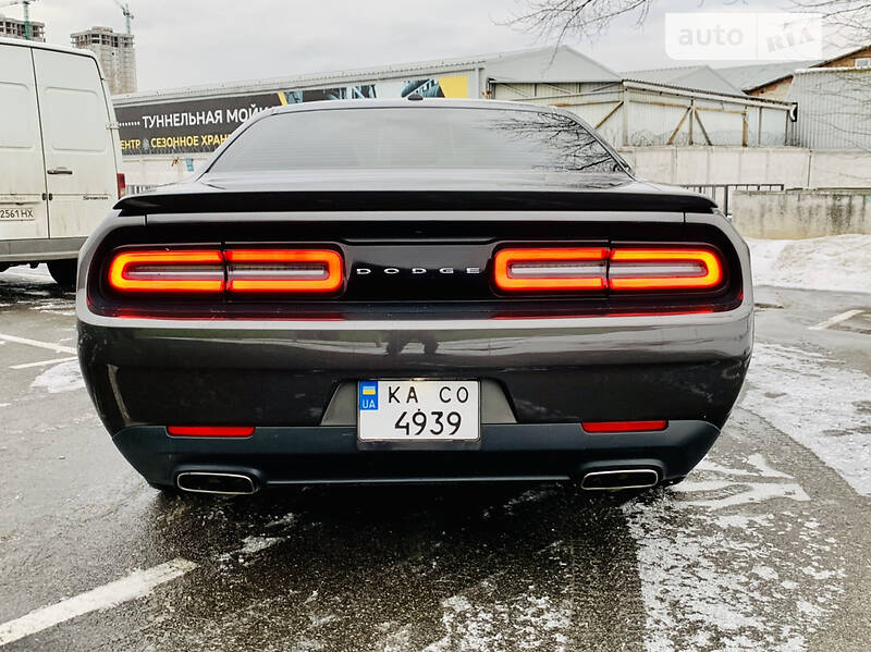 Dodge Challenger 3.6 SXT