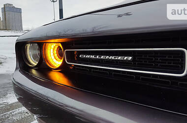 Dodge Challenger 3.6 SXT