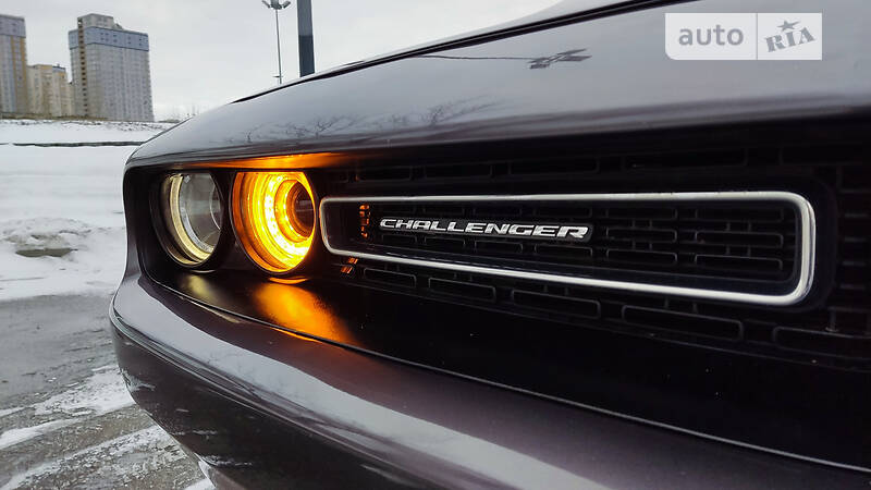 Dodge Challenger 3.6 SXT