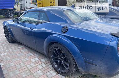 Купе Dodge Challenger 2020 в Дніпрі