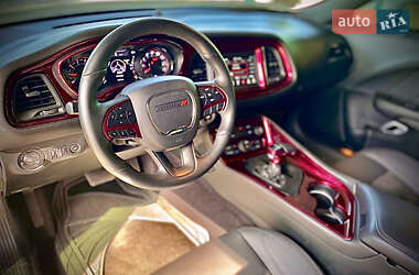 Купе Dodge Challenger 2018 в 