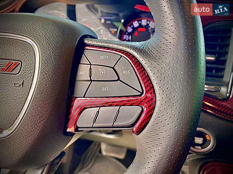 Купе Dodge Challenger 2018 в Одесі