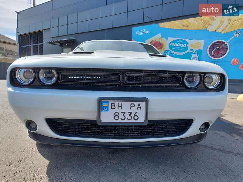 Купе Dodge Challenger 2016 в Одессе