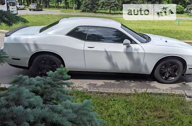 Купе Dodge Challenger 2014 в 