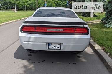 Купе Dodge Challenger 2014 в 