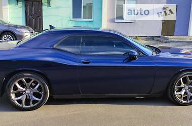 Купе Dodge Challenger 2014 в Киеве