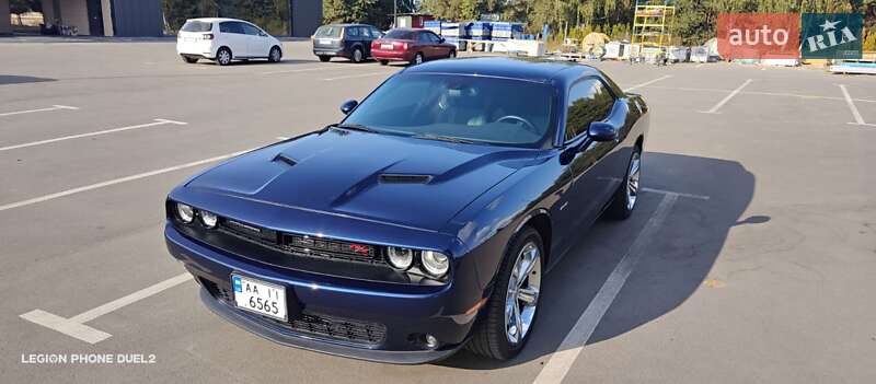 Купе Dodge Challenger 2014 в Киеве