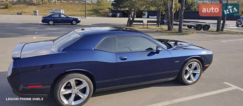 Купе Dodge Challenger 2014 в Киеве