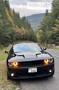 Купе Dodge Challenger 2015 в Одесі