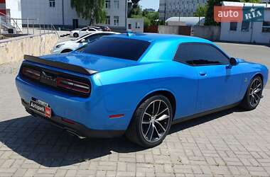 Купе Dodge Challenger 2016 в Киеве