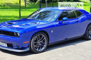 Купе Dodge Challenger 2020 в Киеве