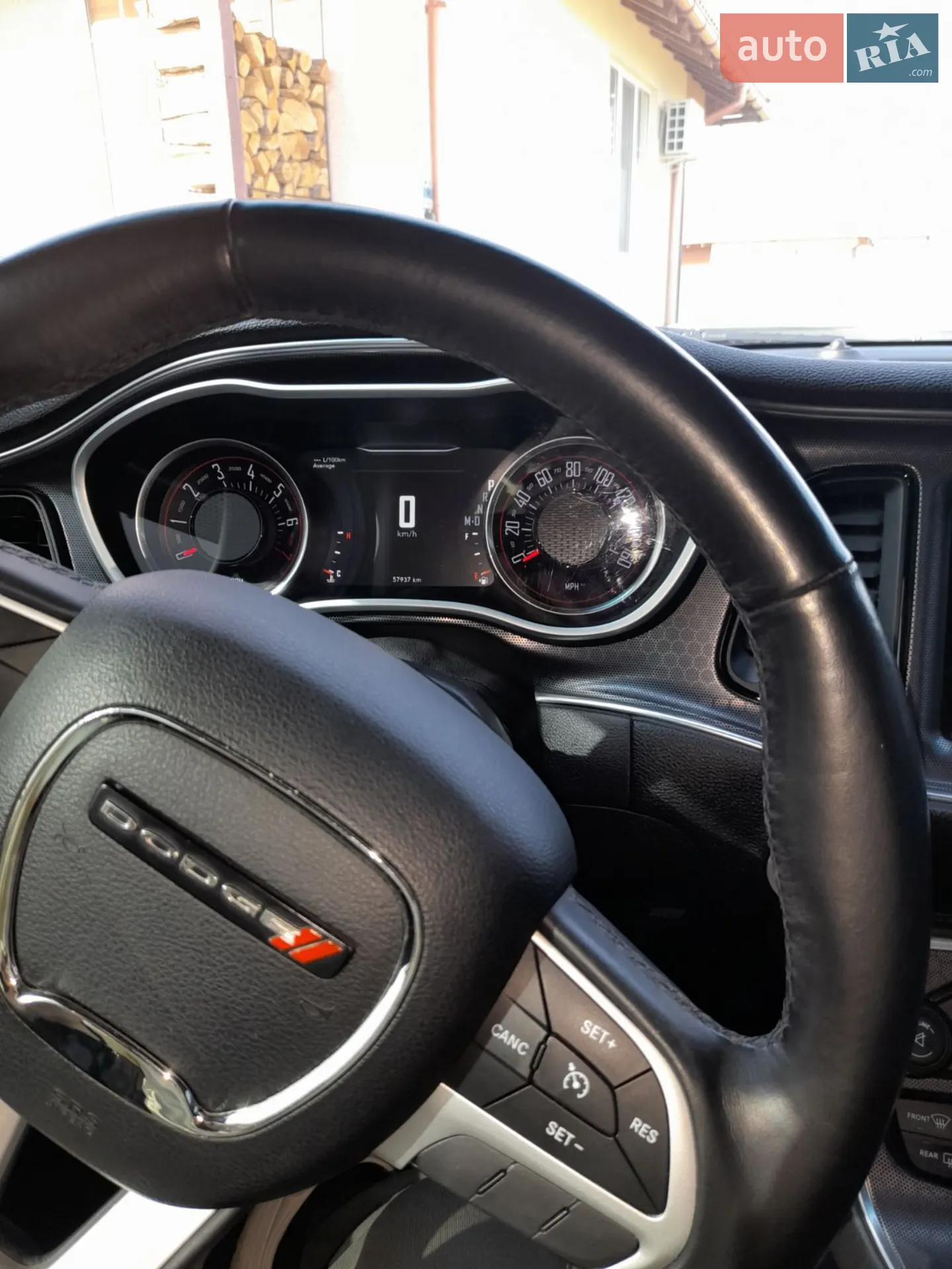 2016 Dodge Challenger - мініатюра 14