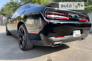 Купе Dodge Challenger 2018 в Киеве