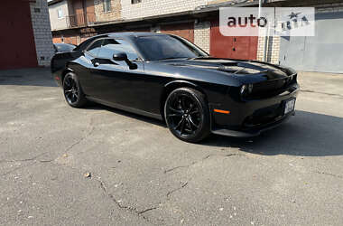 Купе Dodge Challenger 2018 в Киеве