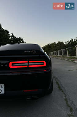 Купе Dodge Challenger 2020 в 
