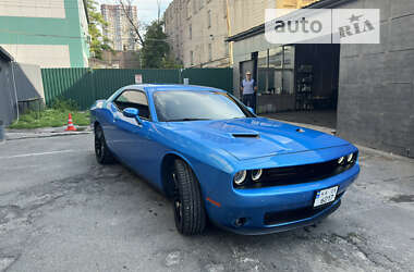 Купе Dodge Challenger 2018 в Киеве