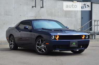 Купе Dodge Challenger 2014 в Києві