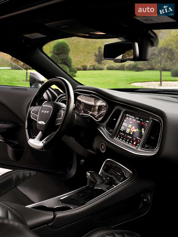 Купе Dodge Challenger 2019 в Киеве