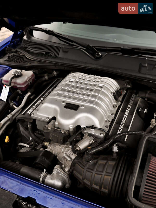 Купе Dodge Challenger 2019 в Киеве