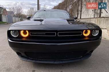 Купе Dodge Challenger 2017 в Києві