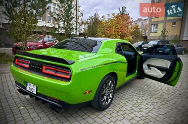 Купе Dodge Challenger 2017 в Ивано-Франковске