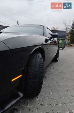 Купе Dodge Challenger 2016 в 