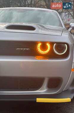 Купе Dodge Challenger 2019 в 