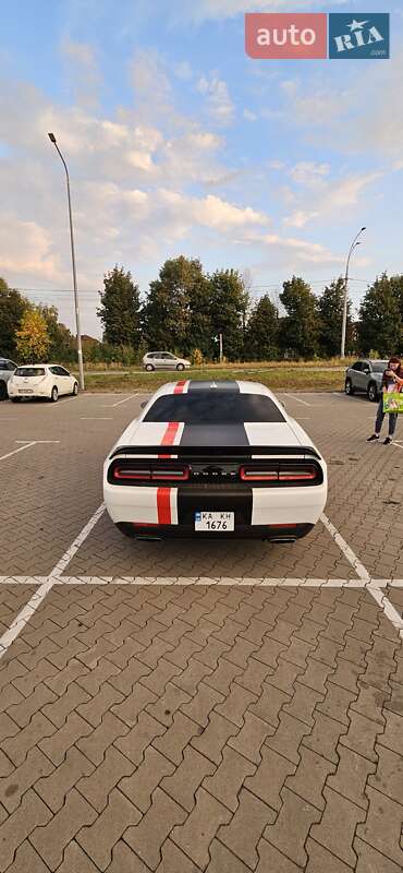 Купе Dodge Challenger 2019 в Киеве