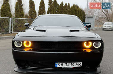 Купе Dodge Challenger 2015 в Смеле