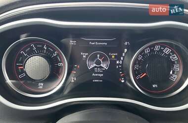 Купе Dodge Challenger 2017 в 