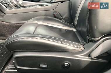 Купе Dodge Challenger 2017 в 