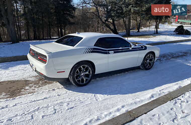 Купе Dodge Challenger 2015 в 