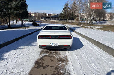 Купе Dodge Challenger 2015 в 