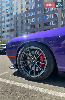 Купе Dodge Challenger 2022 в 