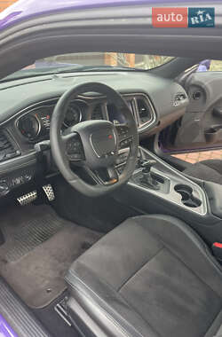 Купе Dodge Challenger 2022 в 