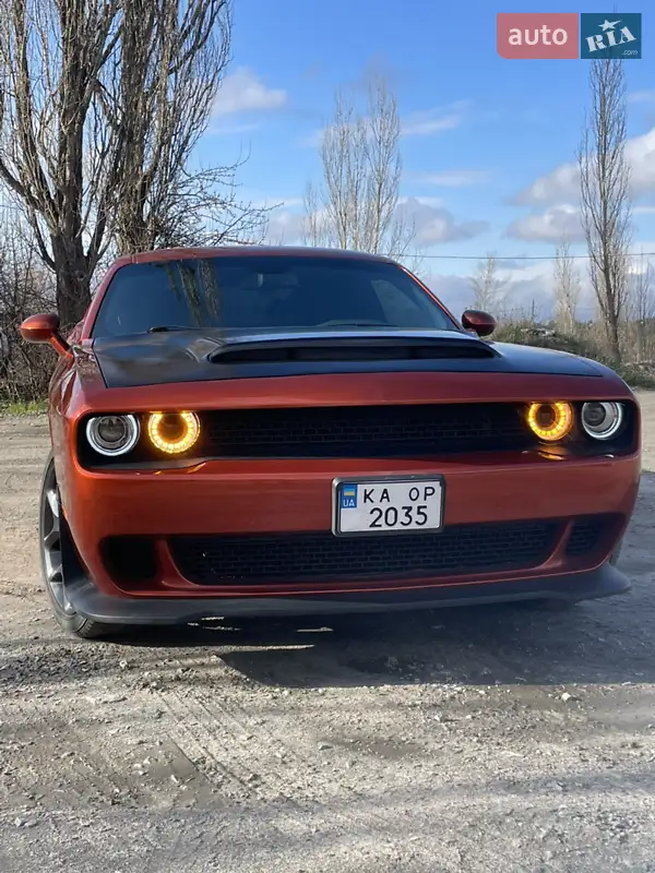 Dodge Challenger 2020