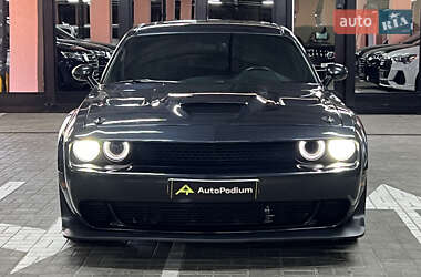 Купе Dodge Challenger 2016 в 