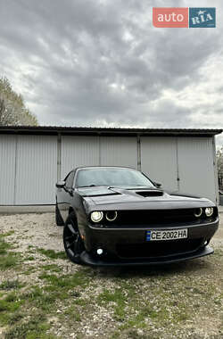 Купе Dodge Challenger 2021 в 