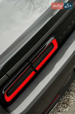 Купе Dodge Challenger 2021 в 