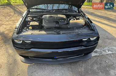 Купе Dodge Challenger 2018 в Кременчуці