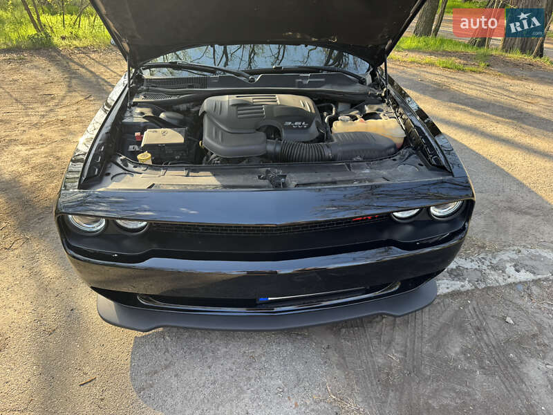 Купе Dodge Challenger 2018 в Кременчуге