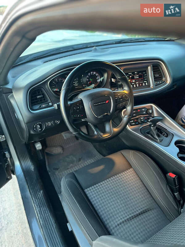 Купе Dodge Challenger 2020 в Фастове