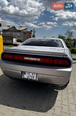 Купе Dodge Challenger 2013 в 