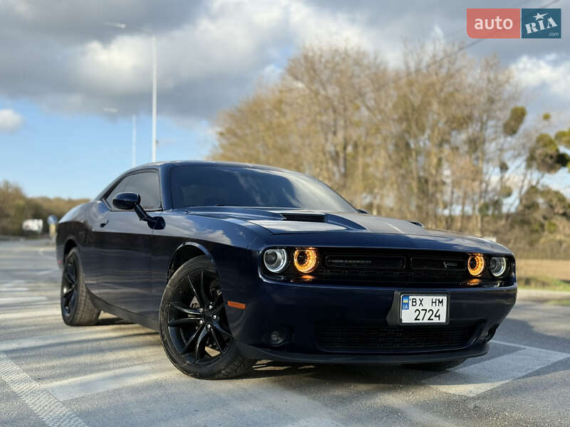 Купе Dodge Challenger 2016 в Каменец-Подольском фото 32 Купе Dodge Challenger 2016 в Каменец-Подольском