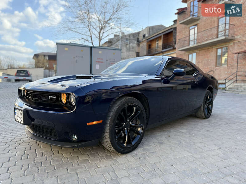 Купе Dodge Challenger 2016 в Каменец-Подольском фото 38 Купе Dodge Challenger 2016 в Каменец-Подольском
